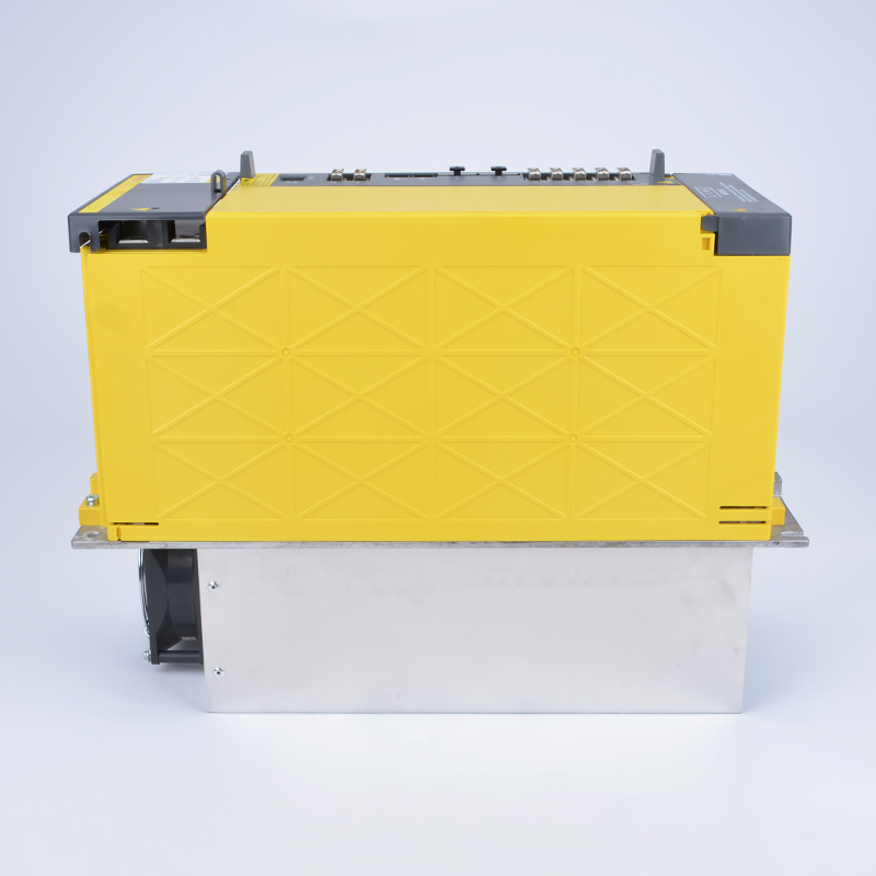 Fanuc drives A06B-6220-H030#H600 F Fanuc αiSP 30-B spindle servo amplifier